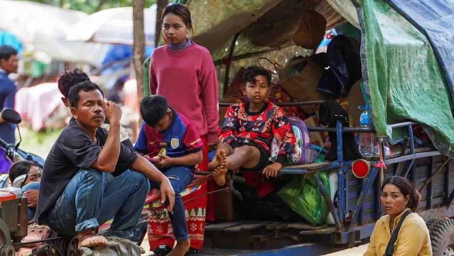 Redes sociais e nacionalismo inflamam crise na fronteira entre Tailândia e Camboja