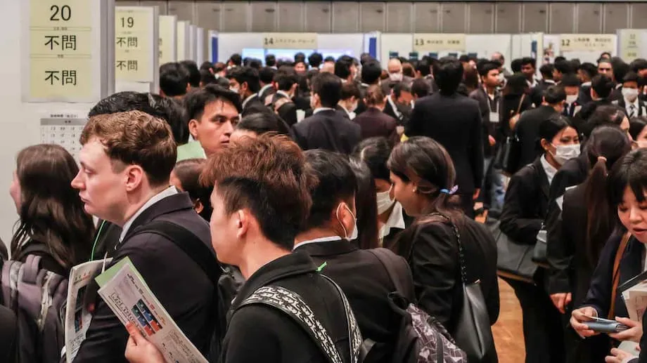 O desafio do Japão para desenvolver talentos globais: políticas, avanços e perspectivas