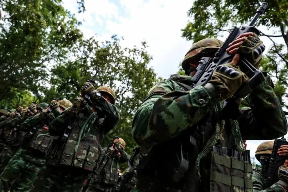 Fronteira à beira do conflito: como os confrontos entre Tailândia e Camboja em 2025 abalaram o Sudeste Asiático
