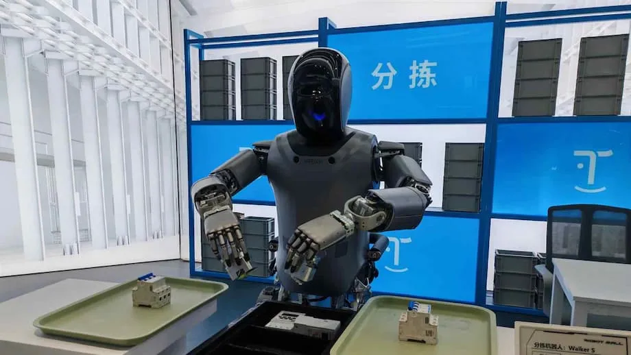 Exposições de robôs humanoides na China impulsionam onda de investimentos e competição global