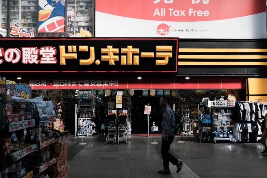 A ousada expansão da Don Quijote: como a gigante japonesa dos descontos aposta no turismo e transforma o varejo