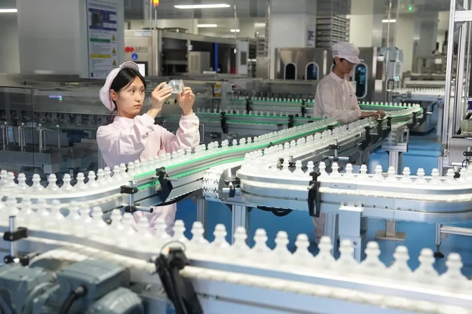 O boom da biotecnologia na China: como acordos com farmacêuticas globais estão redefinindo o setor