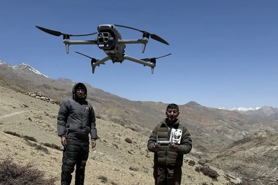 Olhos no céu: como os drones estão transformando a conservação da vida selvagem no Nepal