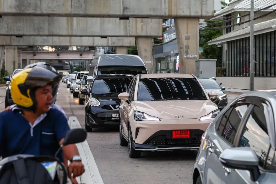 Como os investimentos chineses estão transformando a indústria de veículos elétricos da Tailândia