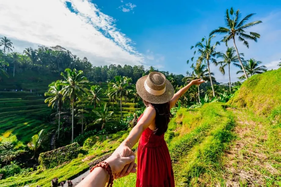 Americanos terão de obter nova autorização digital para entrar em Bali: o que viajantes precisam saber em 2025