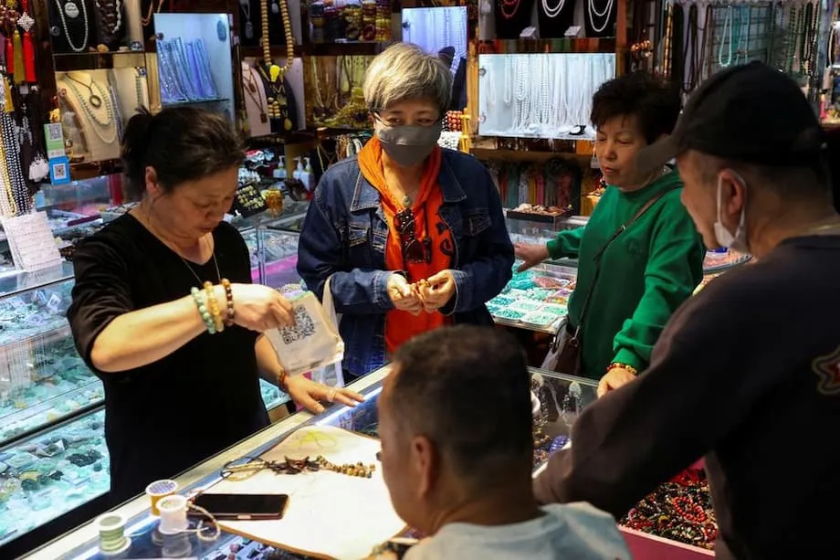 China intensifica esforços para impulsionar a economia prateada enquanto o envelhecimento da população transforma o mercado consumidor