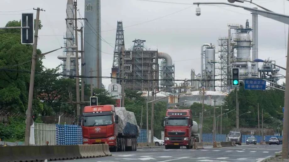 Excesso de petroquímicos da China impulsiona fusão de negócios japoneses de plásticos