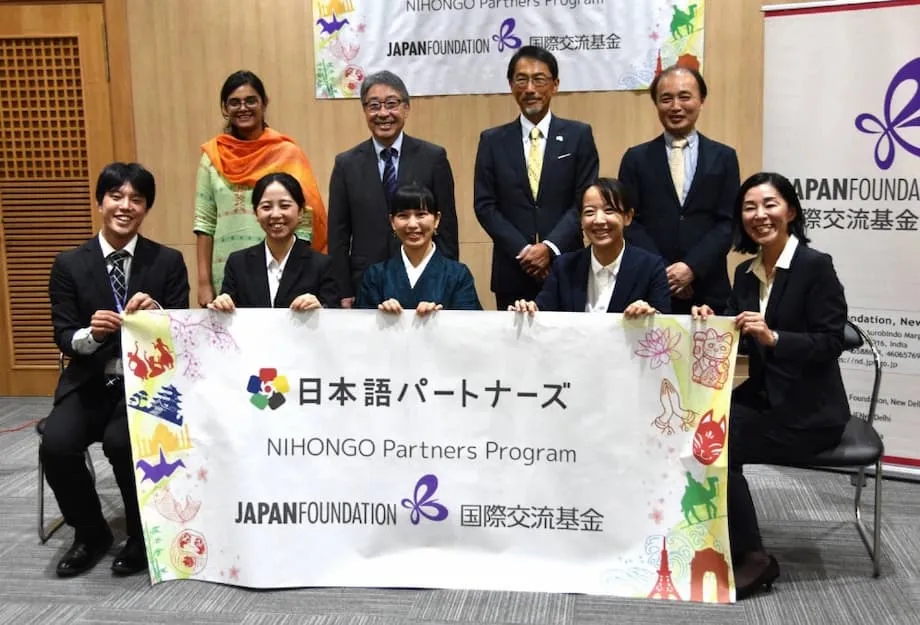 Japão envia parceiros de ensino de idiomas à Índia pela primeira vez
