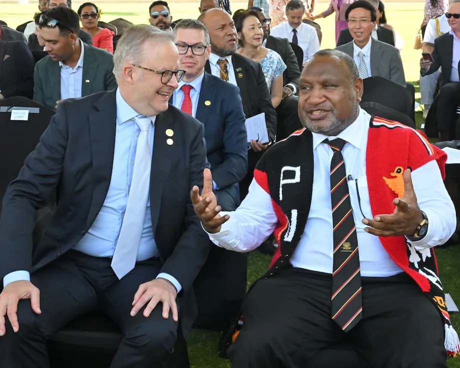 China alerta Papua-Nova Guiné enquanto Austrália avança com tratado histórico de defesa