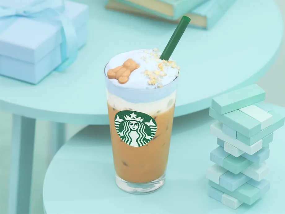 Starbucks Japan se une à Gelato Pique em parceria inspirada em pijamas, com latte e itens aconchegantes