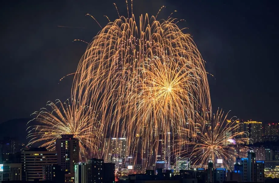 Festival Internacional de Fogos de Artifício de Seul 2025: data, destaques do espetáculo e como circular em meio à multidão