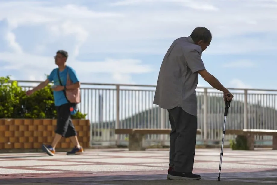 Hong Kong avalia sensores em portas de geladeira para monitorar idosos que vivem sozinhos