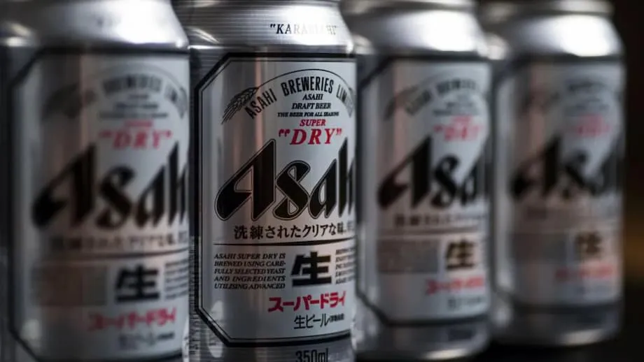 Ataque cibernético à Asahi provoca falta de cerveja em todo o Japão