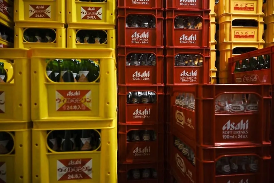 Papel e fax mantêm cerveja da Asahi em circulação após ataque de ransomware
