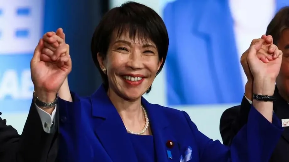 Sanae Takaichi deve se tornar a primeira mulher a ocupar o cargo de primeira-ministra do Japão em meio a turbulência partidária