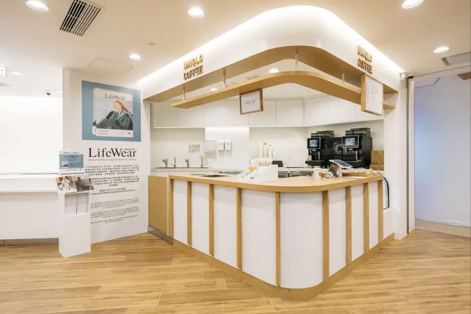 Por que marcas de moda em Hong Kong estão apostando no café para atrair consumidores de volta