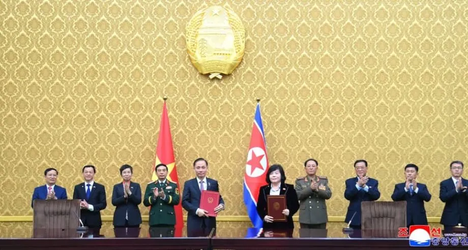 Coreia do Norte e Vietnã firmam novos acordos de cooperação em defesa, saúde e mídia