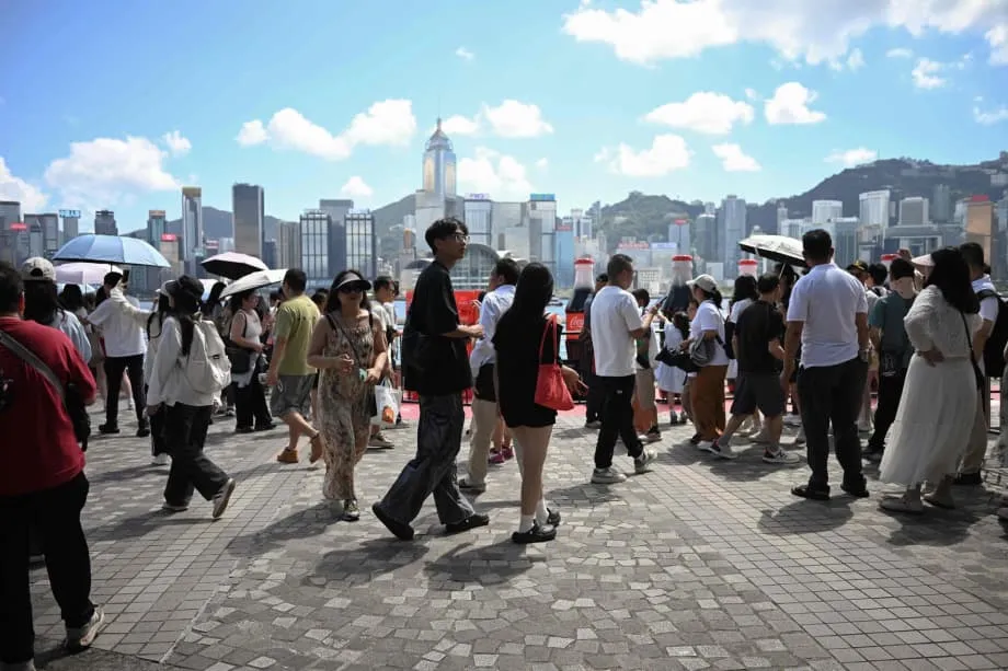 Marcas da China continental superam as de Hong Kong no varejo e na preferência dos consumidores