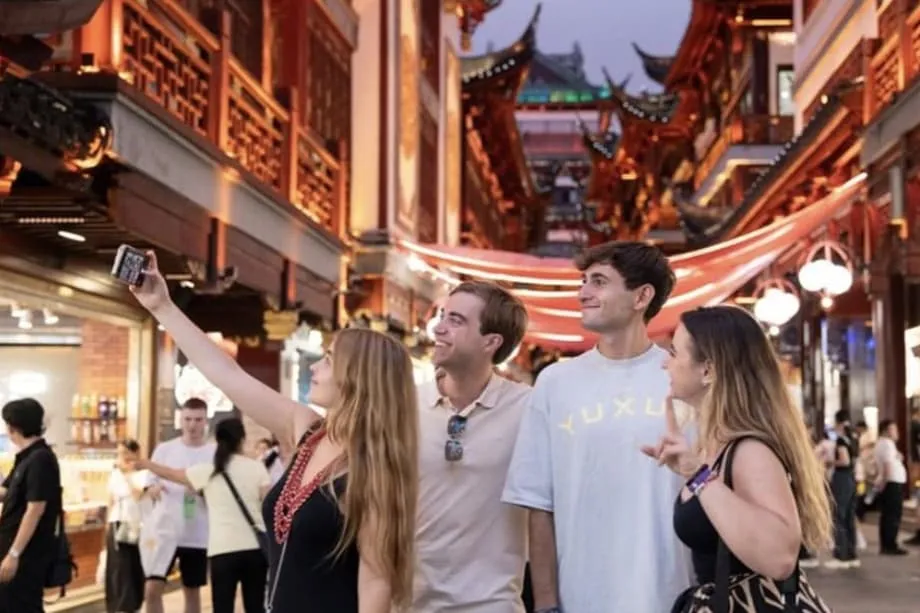 China atrai turistas estrangeiros com incentivos às compras