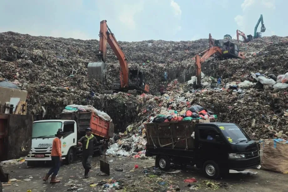 Indonésia aposta em incineradores de resíduos para gerar energia, aliviar aterros e abastecer cidades