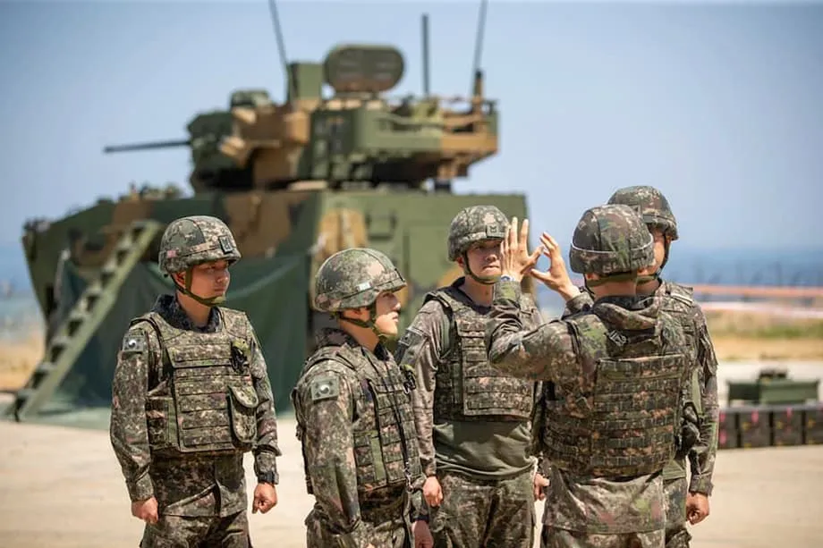 Parlamentar sul-coreano pede que militares abandonem termos da era japonesa e reacende debate sobre língua e identidade