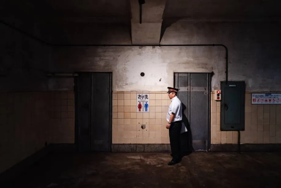 Conheça as estações ferroviárias fantasma de Tóquio e suas histórias ocultas