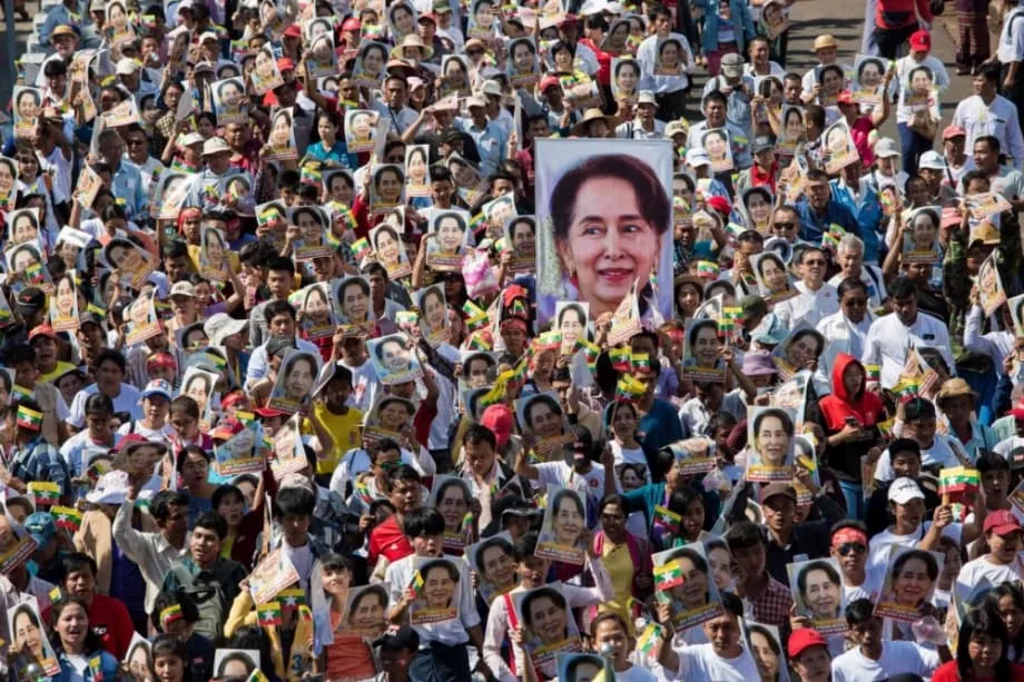 Aung San Suu Kyi passa aniversário de 80 anos em prisão em Mianmar