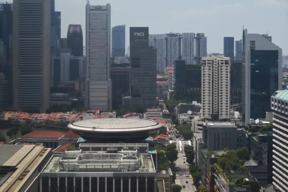 Singapura pede vigilância enquanto alertas regionais de terrorismo mantêm o risco elevado