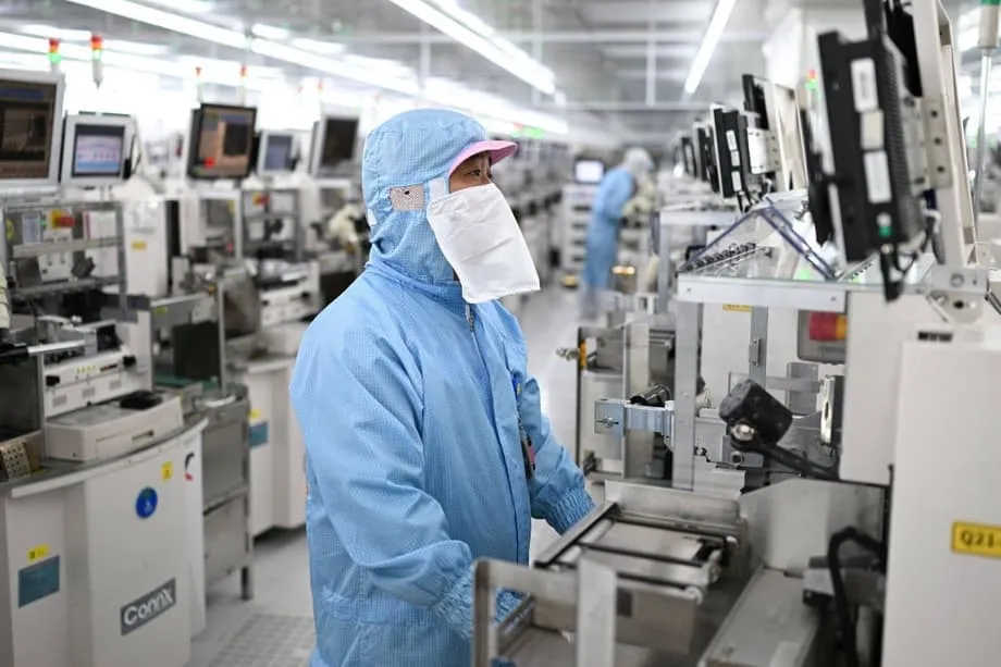 Centro estatal de testes de chips automotivos estreia em Shenzhen enquanto crise da Nexperia pressiona montadoras