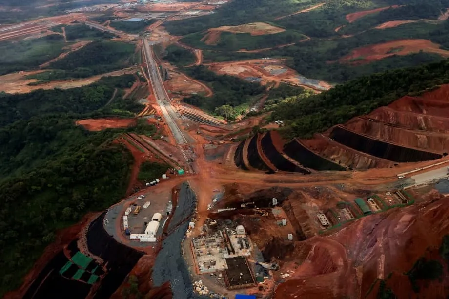 Prime carregamento do projeto de minério de ferro de Simandou rumo à China sinaliza mudança global