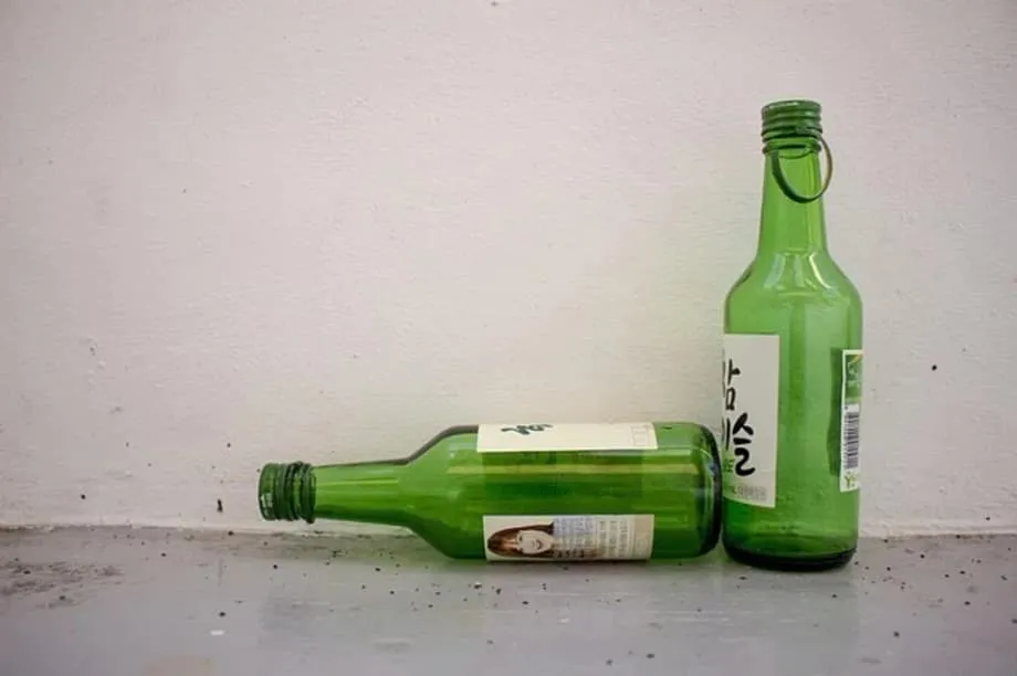 Coreia do Sul ampliará avisos nos rótulos de bebidas alcoólicas a partir de 2026, com reforço das mensagens de saúde