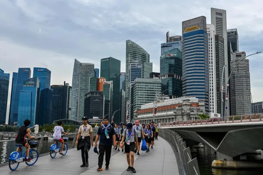 Singapura assume a liderança global em competitividade por talentos, enquanto IA e habilidades socioemocionais redefinem a disputa