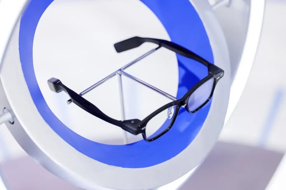 Alibaba lança óculos de IA Quark na China para desafiar Meta e Xiaomi