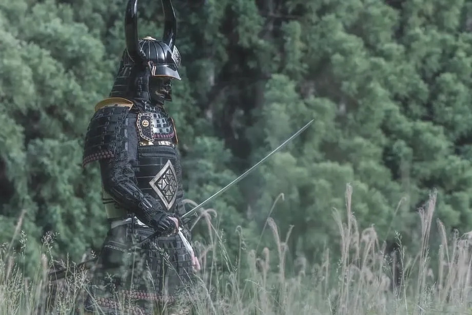 Filme sua própria batalha de samurais em Kyoto: conheça a nova experiência de armadura e ação