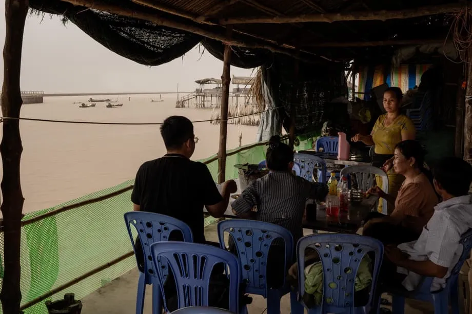 A elevação do nível do mar e o afundamento do solo ameaçam o Delta do Mekong, no Vietnã
