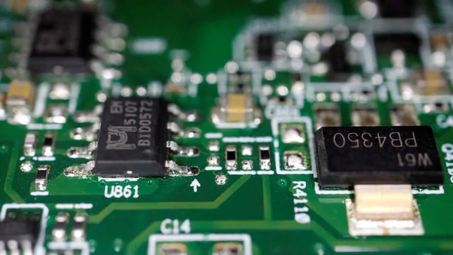 Tailândia garante investimento de US$ 2 bilhões da maior fabricante de PCBs do mundo em estratégia para impulsionar o setor de eletrônicos
