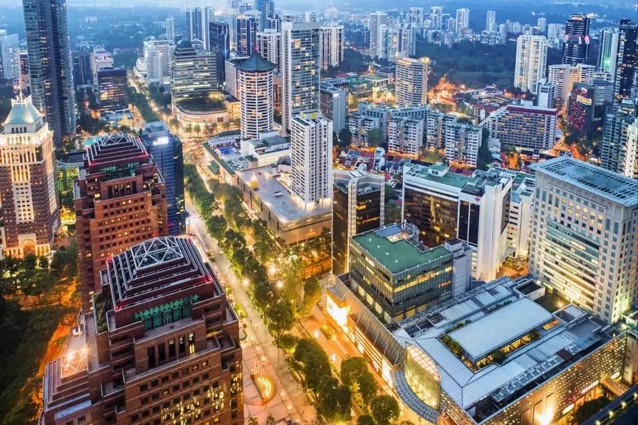 Dados do varejo de Singapura alimentam debate sobre influência de redes estrangeiras