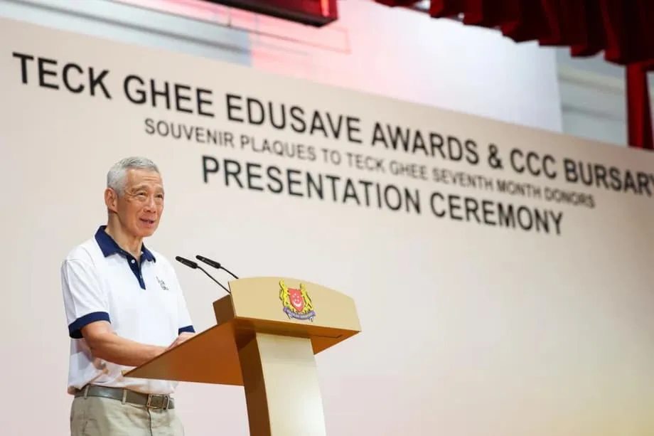 Singapurianos precisam se qualificar continuamente em meio à incerteza global, diz Lee Hsien Loong