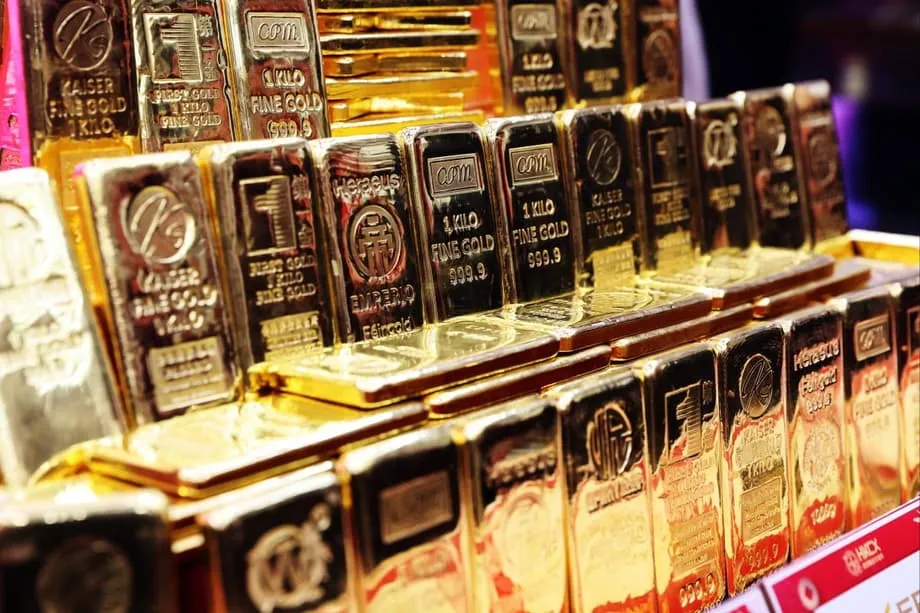 Hong Kong e Xangai formam aliança para criar um centro de comércio transfronteiriço de ouro