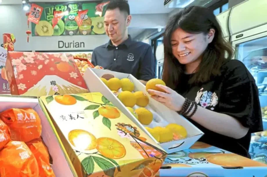 Tangerinas Yellow Beauty conquistam o mercado malaio em meio à alta dos presentes premium no Ano-Novo Chinês
