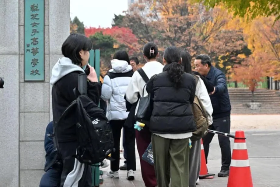 Coreia do Sul reformula exame nacional de inglês após recorde de notas baixas desencadear crise
