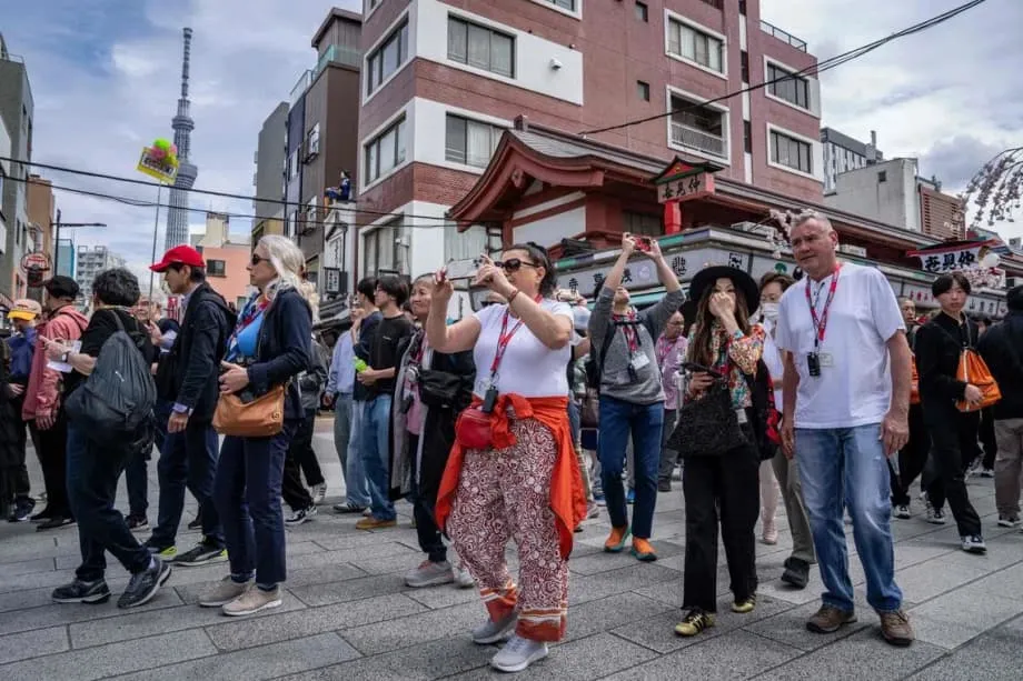 Turismo no Japão bate recorde em março apesar de atritos com a China e da guerra no Irã