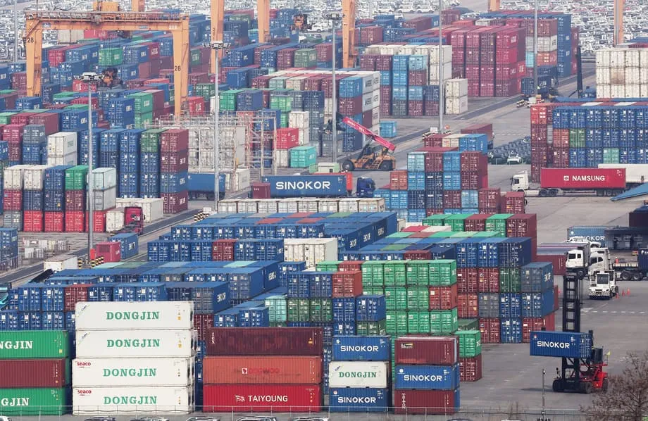 Economia da Coreia do Sul dispara com crescimento de 1,7% no 1º trimestre, impulsionada pelo boom dos chips de IA