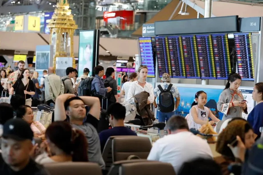Viajantes na Ásia enfrentam verão de cortes de voos e tarifas em alta enquanto guerra no Irã estrangula o abastecimento global de querosene de aviação