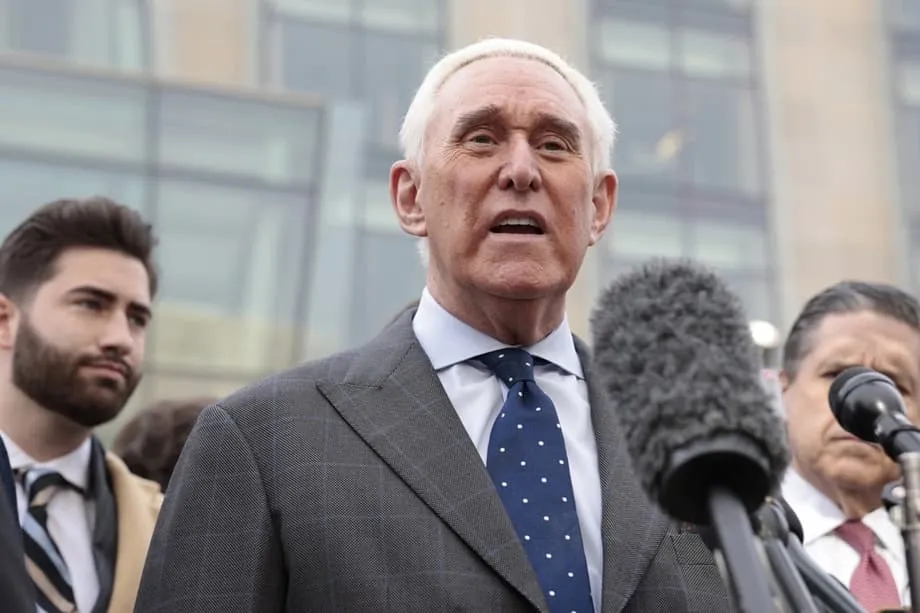 Junta de Mianmar contrata Roger Stone em iniciativa de US$ 3 milhões para influenciar Washington