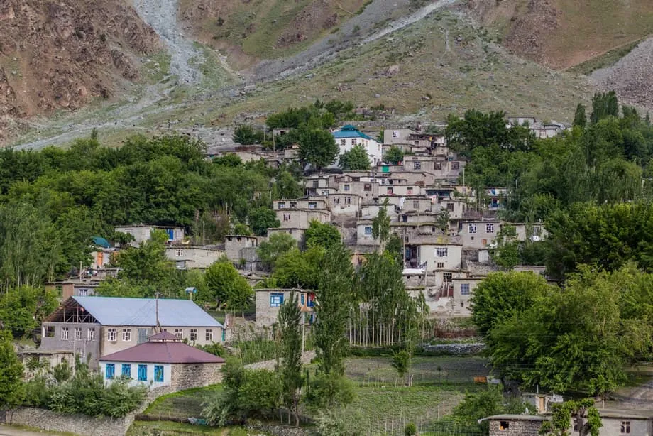 Ouro de Badakhshan alimenta novo desafio ao governo do Talibã