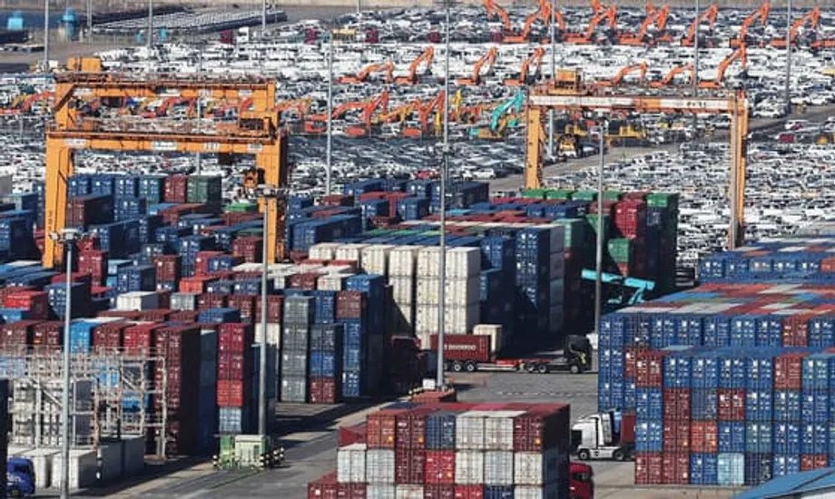 Exportações da Coreia crescem impulsionadas por semicondutores, enquanto outros setores recuam