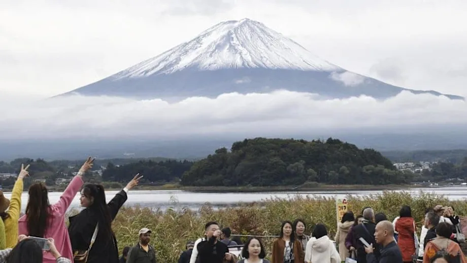 Festival das Cerejeiras em Flor no Monte Fuji é cancelado após o excesso de turistas ameaçar o cotidiano dos moradores