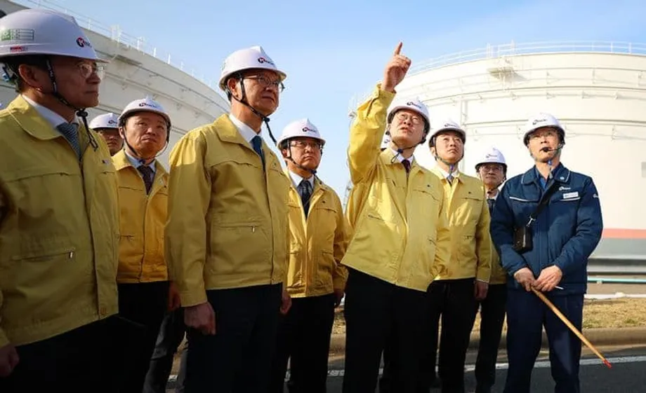 Produtores de petróleo do Oriente Médio recorrem a instalações de armazenamento na Coreia do Sul enquanto crise no Estreito de Hormuz agrava riscos à segurança energética global