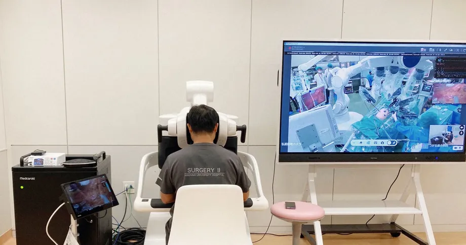 Japan Begins First Clinical Study of Remote Robotic Surgery With Five Cancer Patients in Aomori